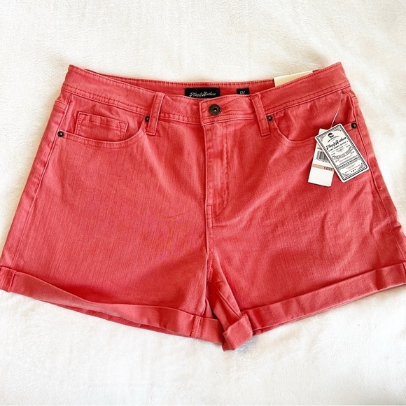 flag and anthem Pants - NEW Flag and Anthem High Rise Short size 12 / 31 Faded Red